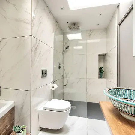 Guestready - Spacious And Beautiful 2Br Flat In Morningside Edinburgh Exterior photo